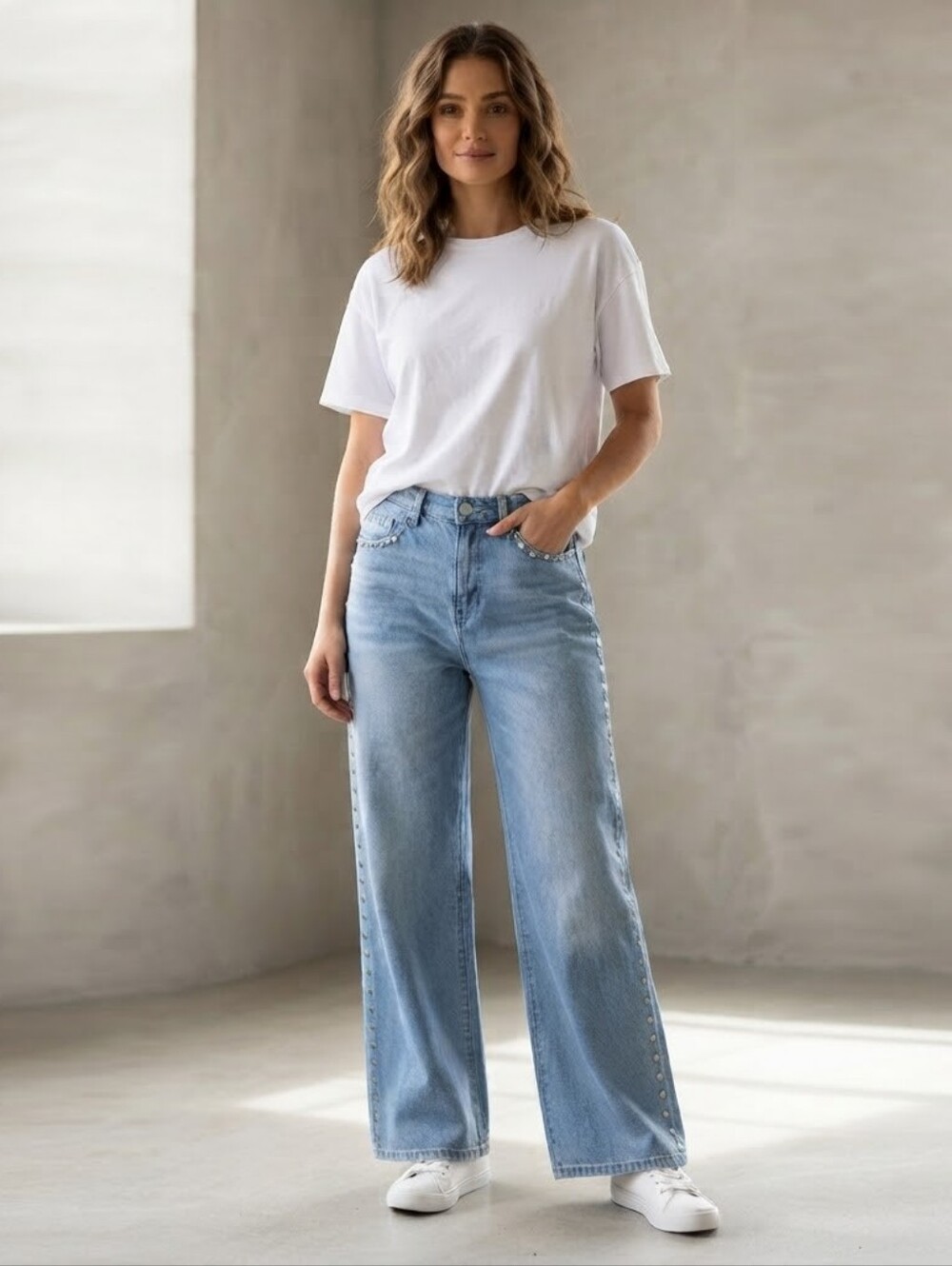 YMI Collection Billie Baggy Wide Leg Jeans Studded Medium Wash Size 7/28 NWT